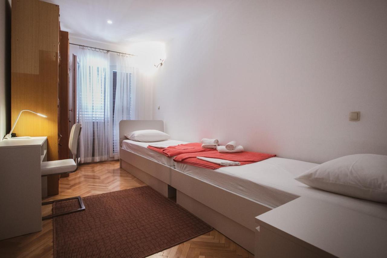 Comfort Sea View Apartment Dugi Rat Exterior photo